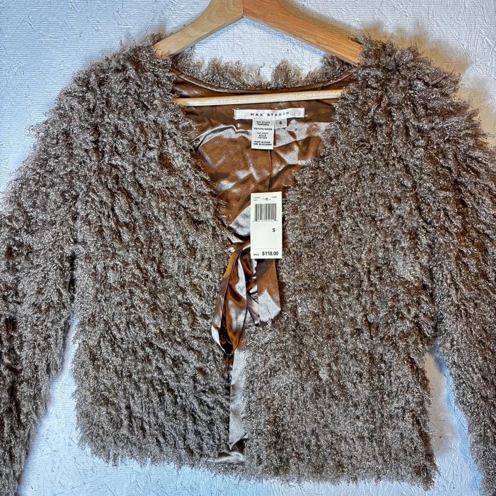 NWT Max Studio Womens Size S Faux Curly Lamb Fur Satin Tie Jacket Super Cute Tan - Picture 5 of 10